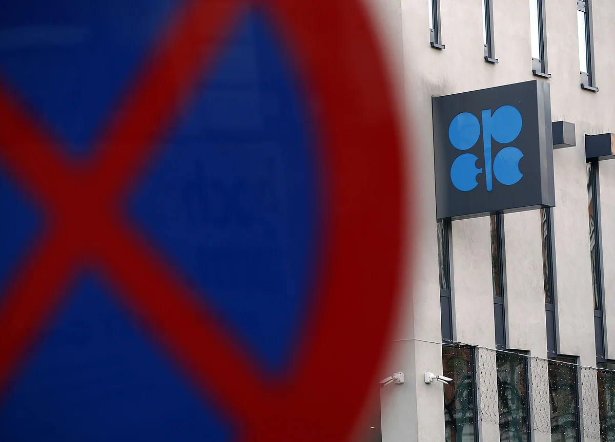 U.S. Probes Whether Traders Profited Off Tips on Russia at OPEC+