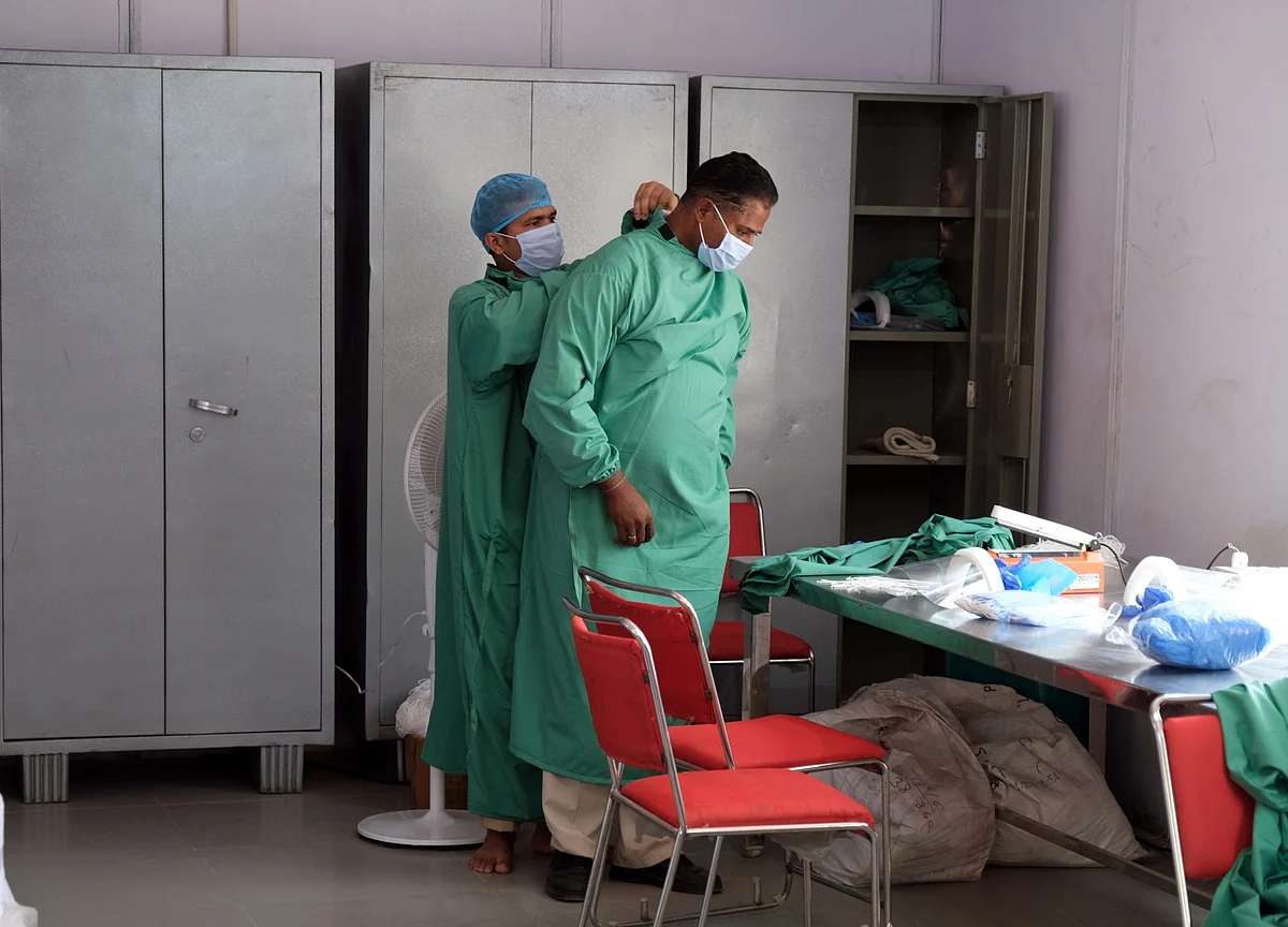 Doctors Come Under Attack in India as Coronavirus Stigma Grows