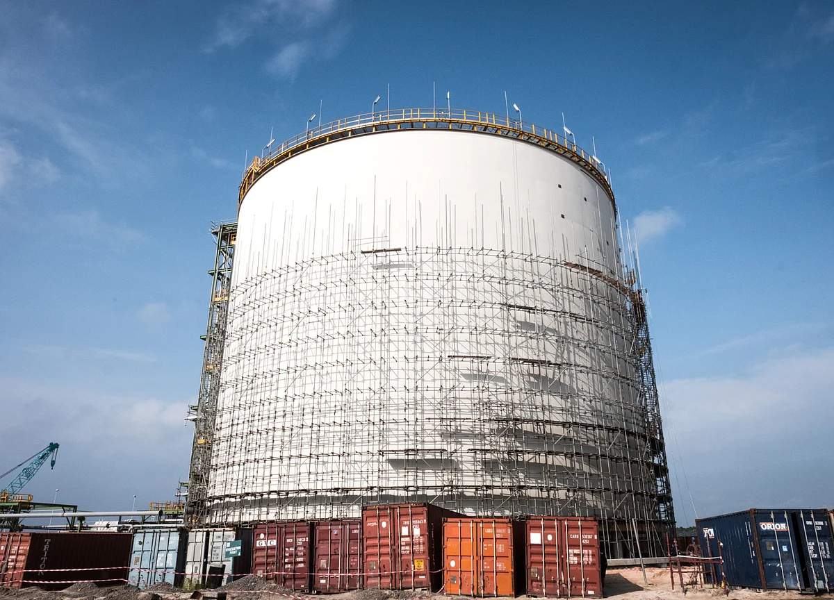 Even at $10 a Barrel, Traders Balk at Buying Nigeria’s Oil