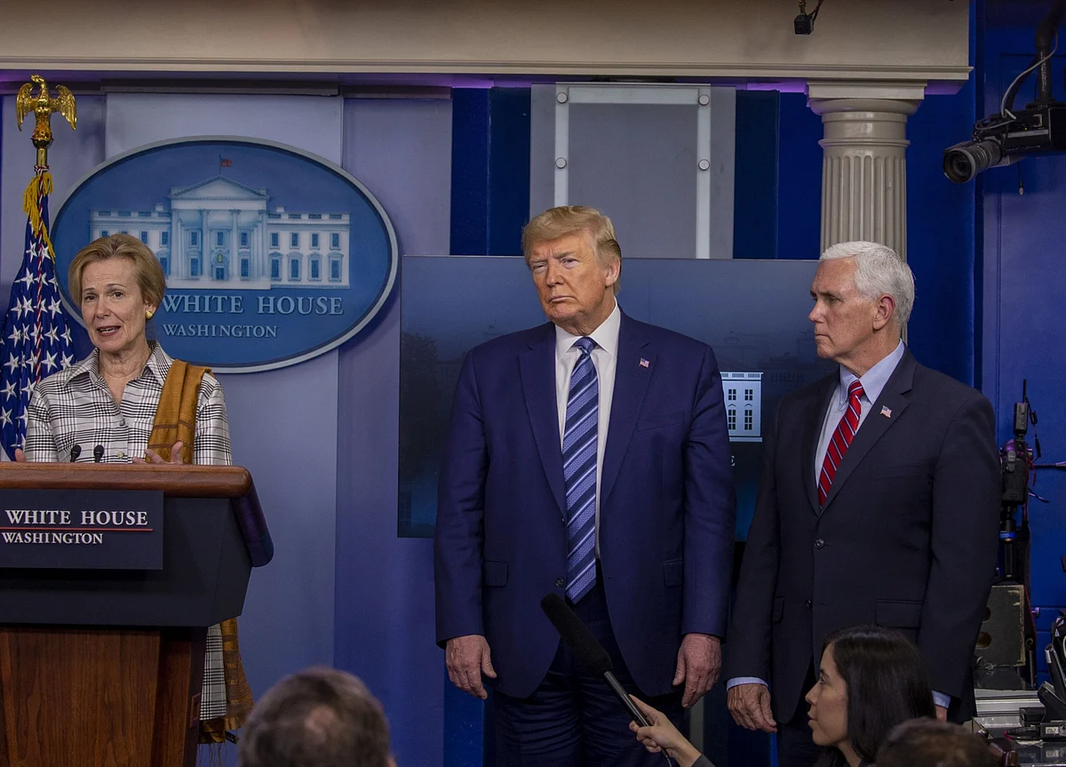 Trump and Pence Say They See Signs U.S. Outbreak Stabilizing