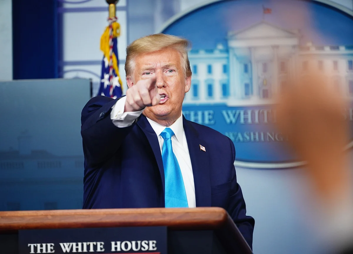 Trump Forced by Oil War Into Unthinkable Push for Higher Prices