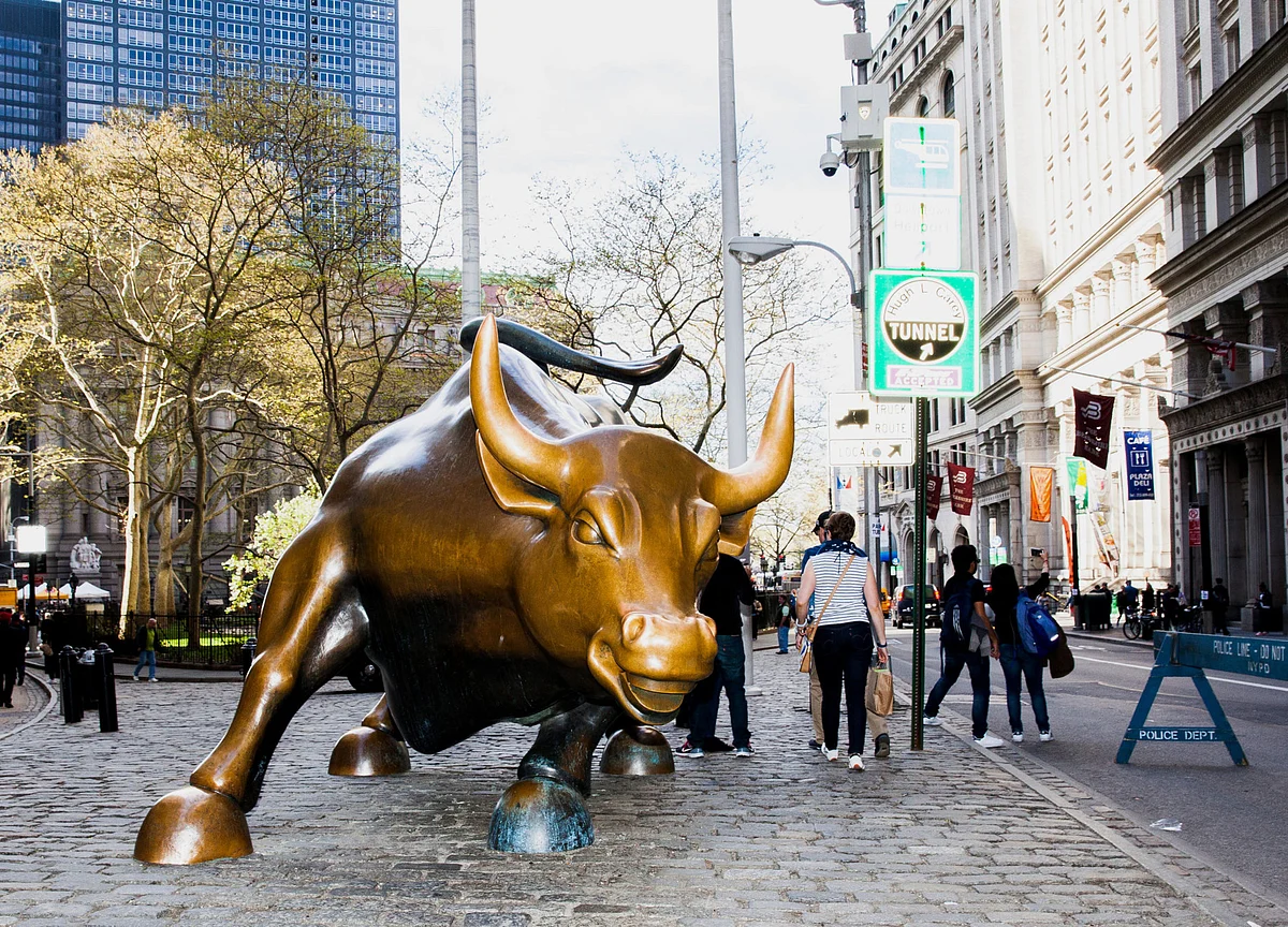 U.S. Stocks Rise to All-Time High on Growth Bets: Markets Wrap