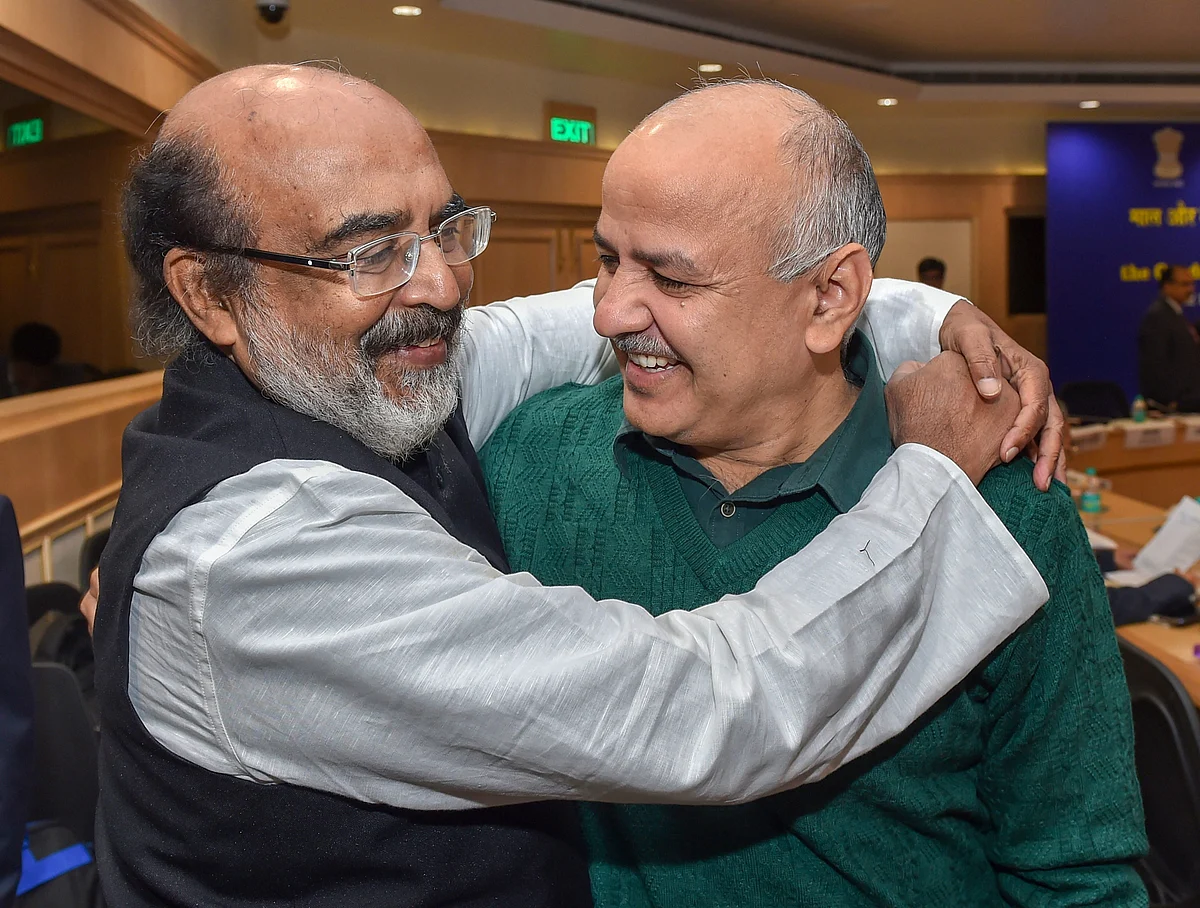Kerala Finance Minister Thomas Isaac with Delhi Finance Minsiter Manish Sisodia, at a GST Council meeting, in New Delhi. (Photograph: PTI)