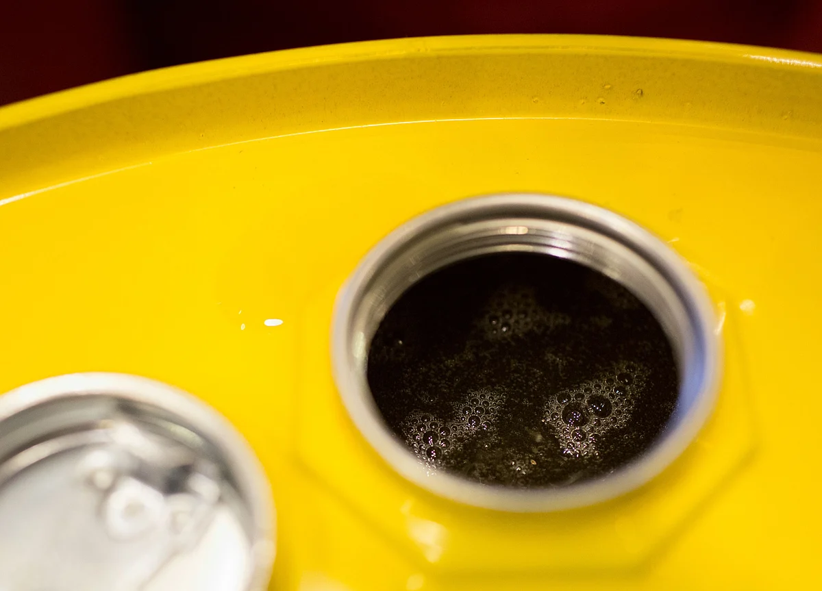Oil’s Meltdown Is Spreading Into the Future With June Below $12