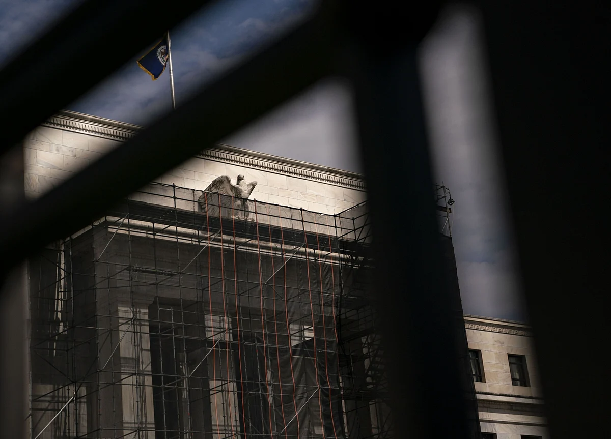 Fed Takes on Role of World’s Central Bank by Pumping Out Dollars