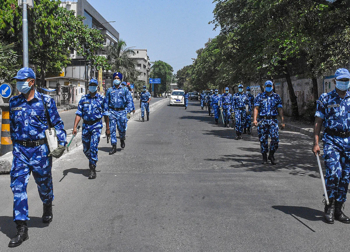 80 Migrant Workers Detained For Rampage In Surat