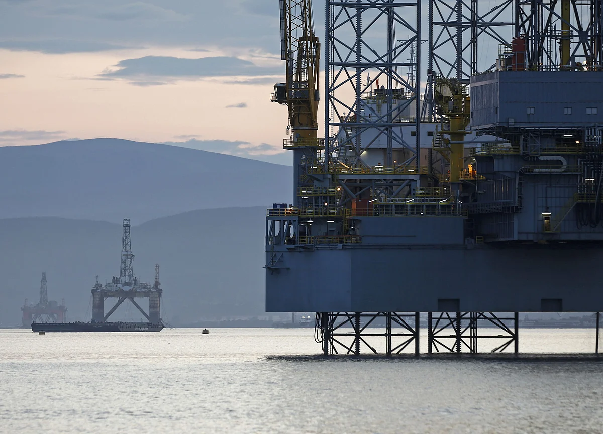 Diamond Offshore Files for Bankruptcy Amid Historic Crude Crash