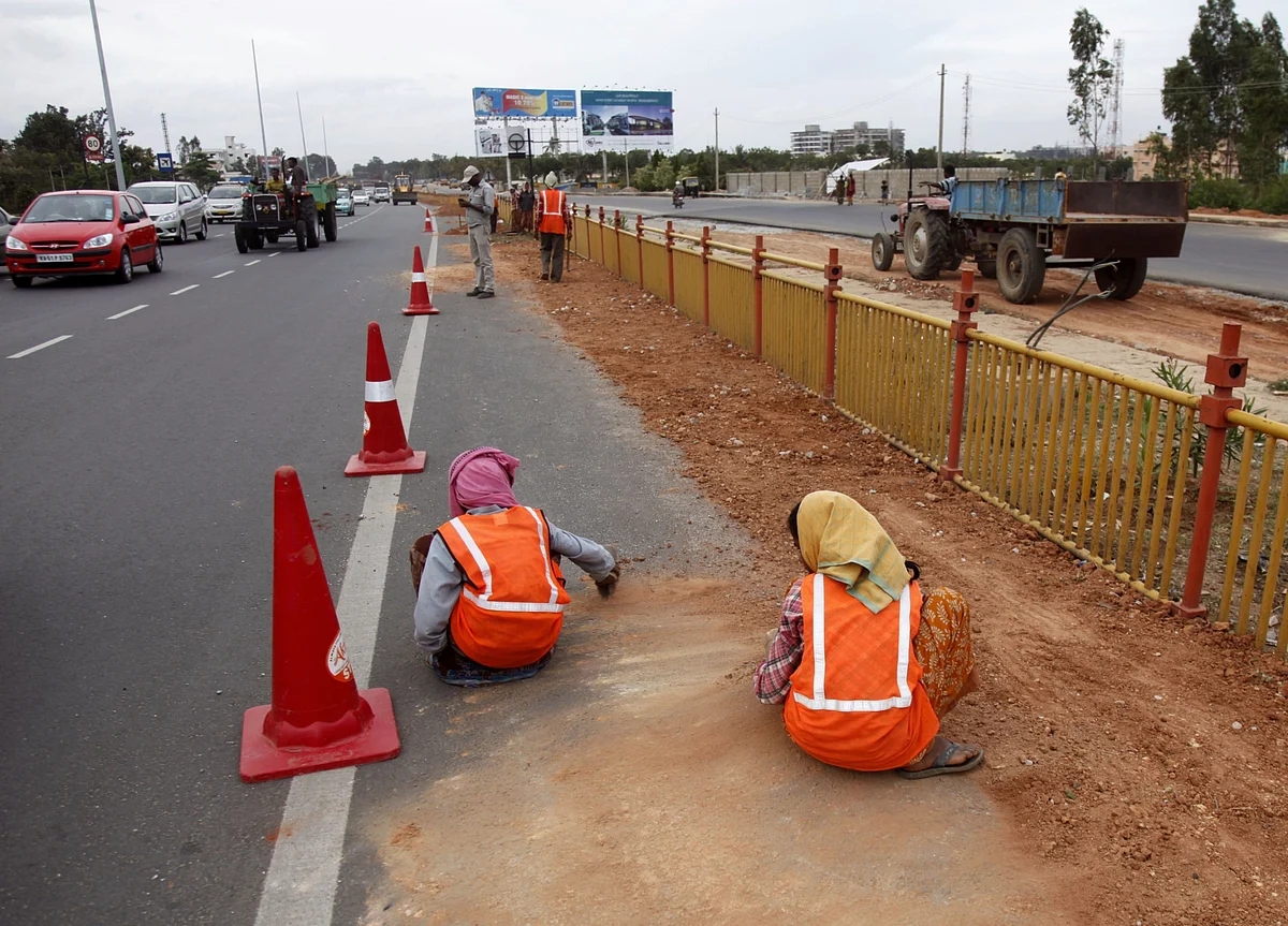 Nearly 400 Infrastructure Projects Show Cost Overruns Of Rs 4.02 Lakh Crore