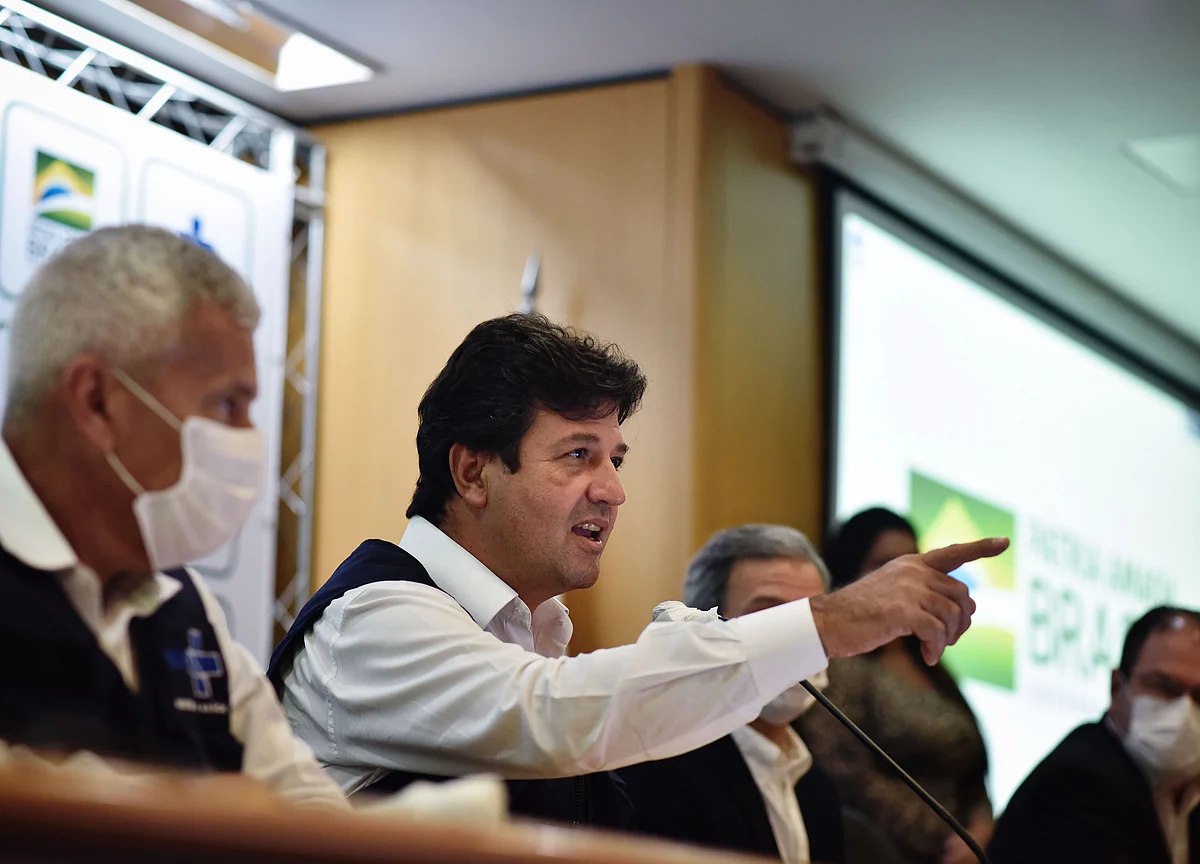 Bolsonaro Fires Health Minister Who Clashed Over ‘Little Flu’