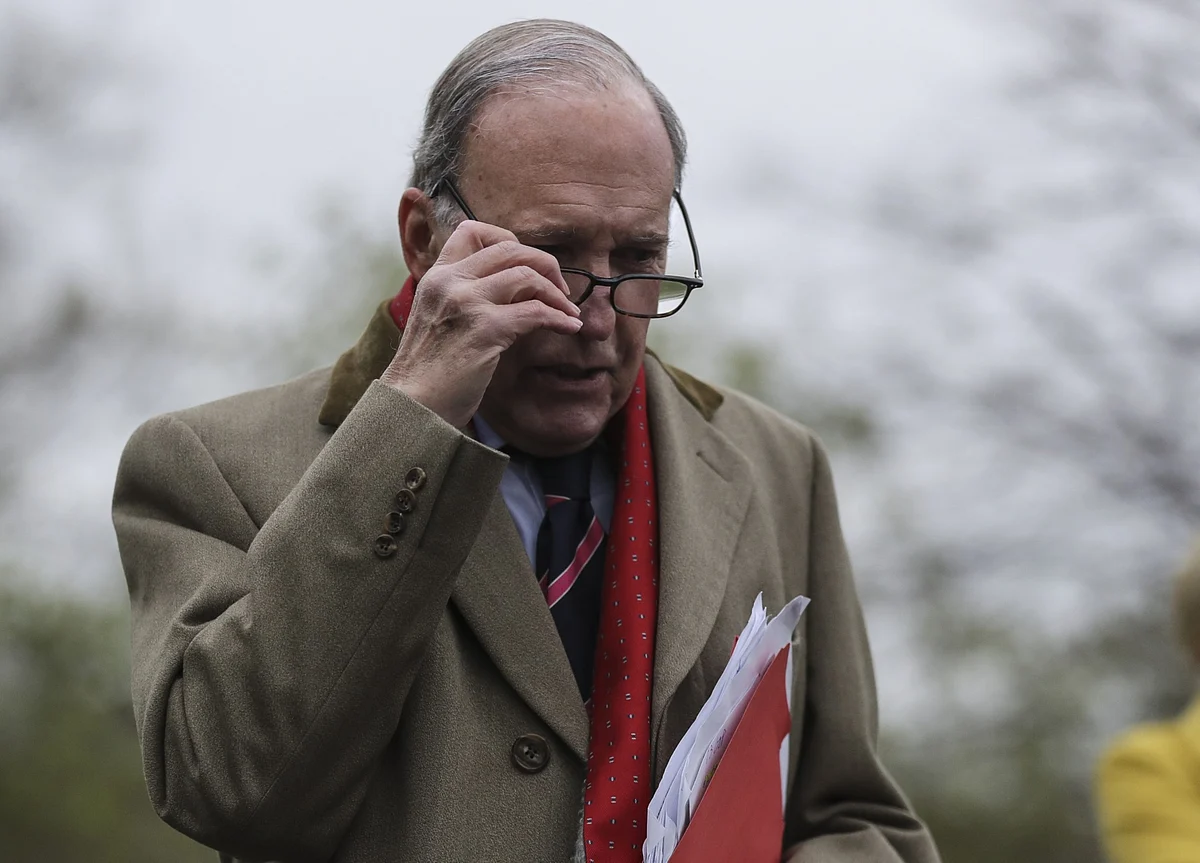 Kudlow Says U.S. Won’t Defer Tariffs Because It’s Too Hard