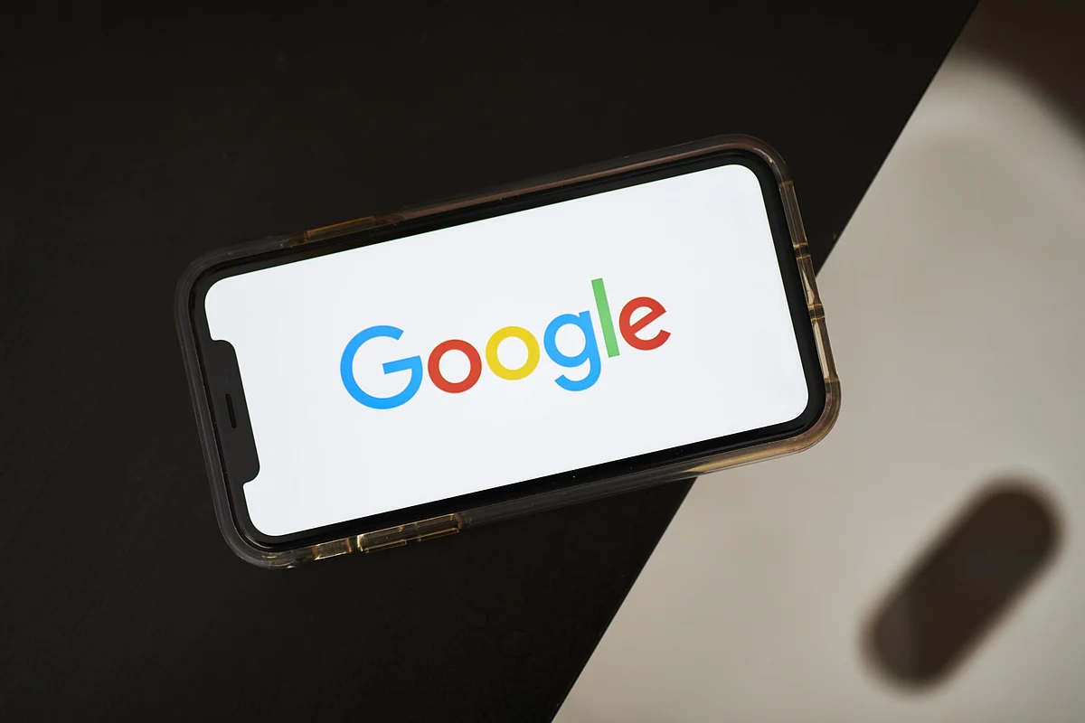 Apple, Google Bring Covid-19 Contact-Tracing to 3 Billion People