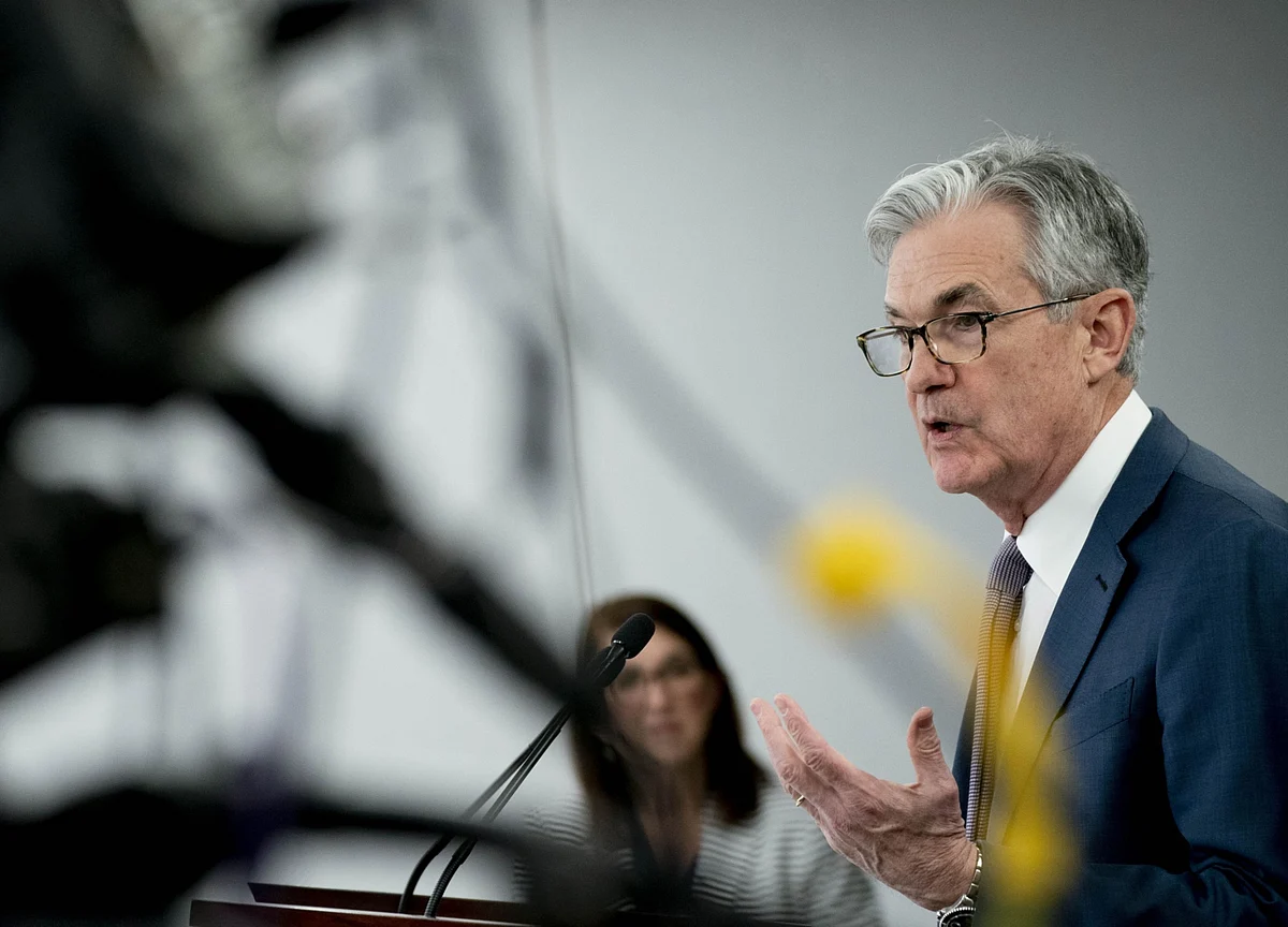 Powell Says Will Use Full Range of Tools to Support Economy