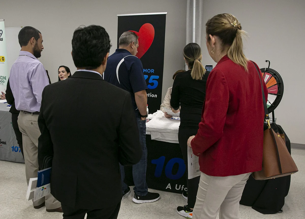 U.S. Jobless Claims in Millions Again, Connecticut Corrects Data