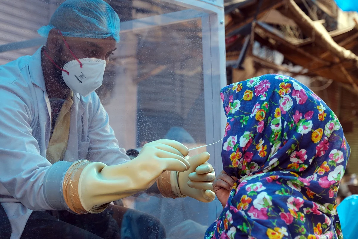 Mumbai Invokes an 1897 Law to Draft Doctors in Its Virus Fight