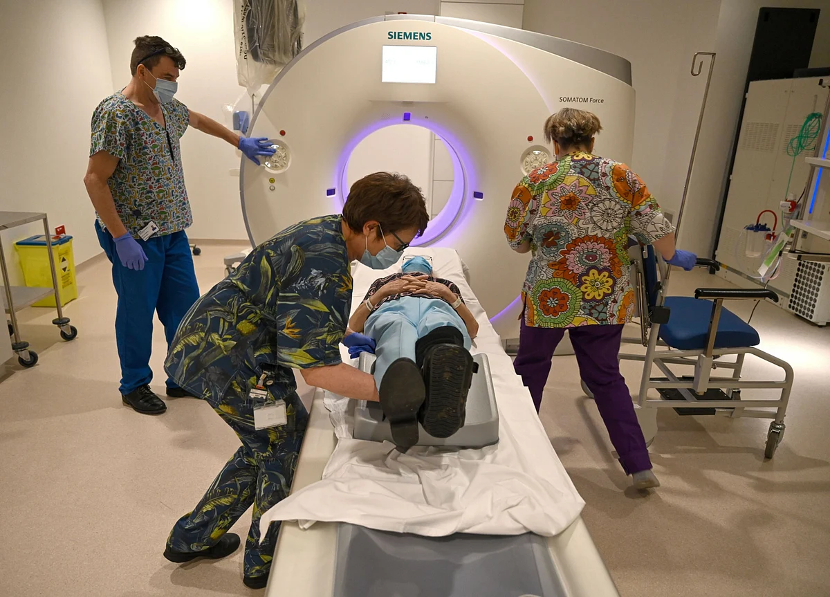 Virus Survivors Could Suffer Severe Health Effects for Years