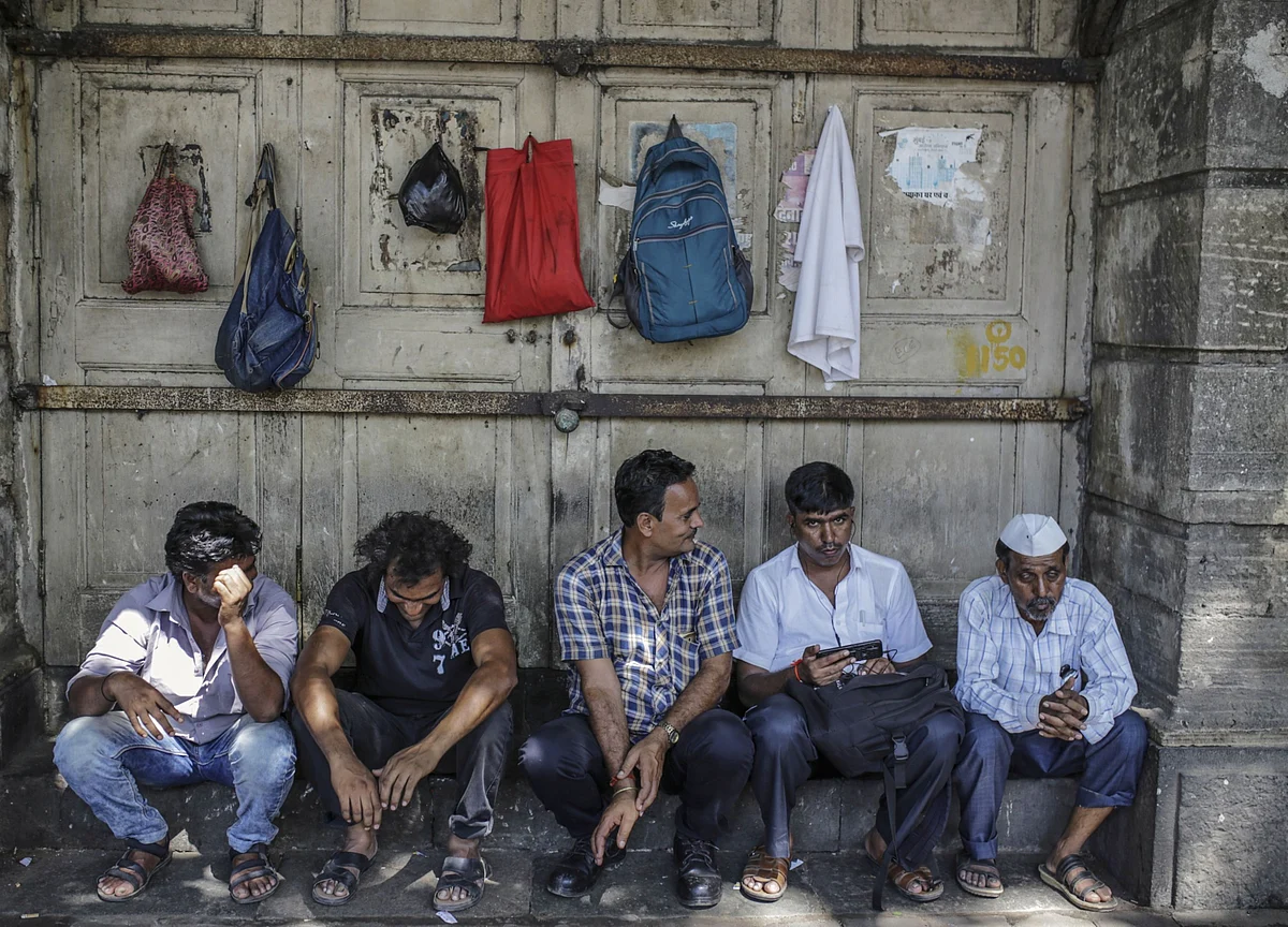 Over 80% of Indian Homes Lost Income in Lockdown, Study Says