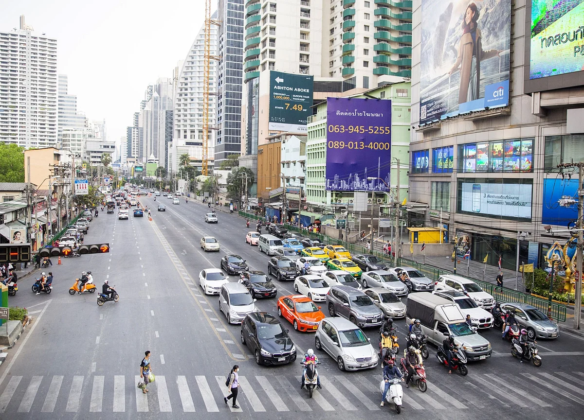 Bank of Thailand to Inch Toward Lower Bound: Decision Day Guide