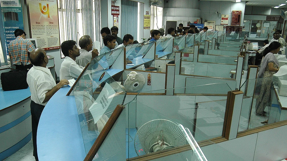 Banks Could Add Rs 5.5 Lakh Crore In Bad Loans In FY21, Says India Ratings
