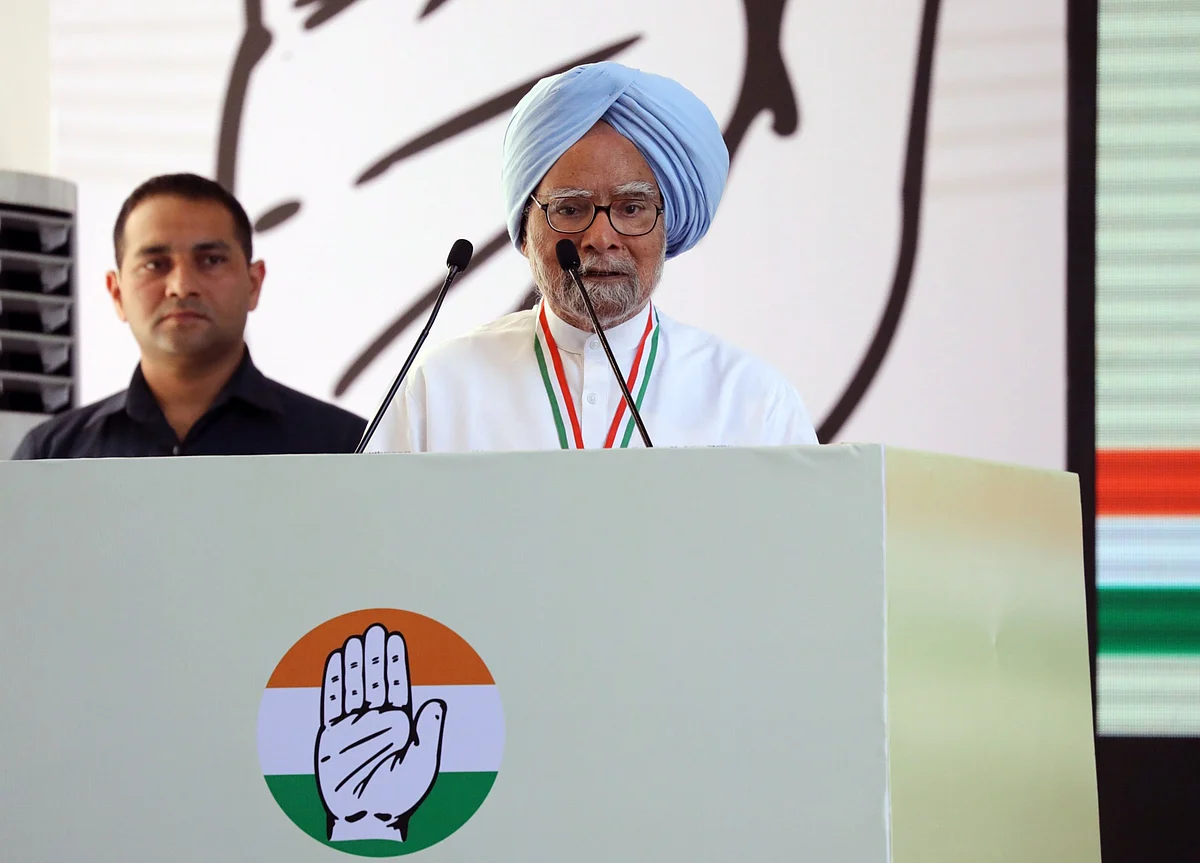 Manmohan Singh’s Condition Improving; Covid-19 Test Negative