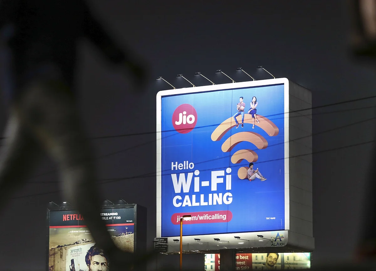 Reliance’s $7 Billion Rights Rings in New Trading Venue in India