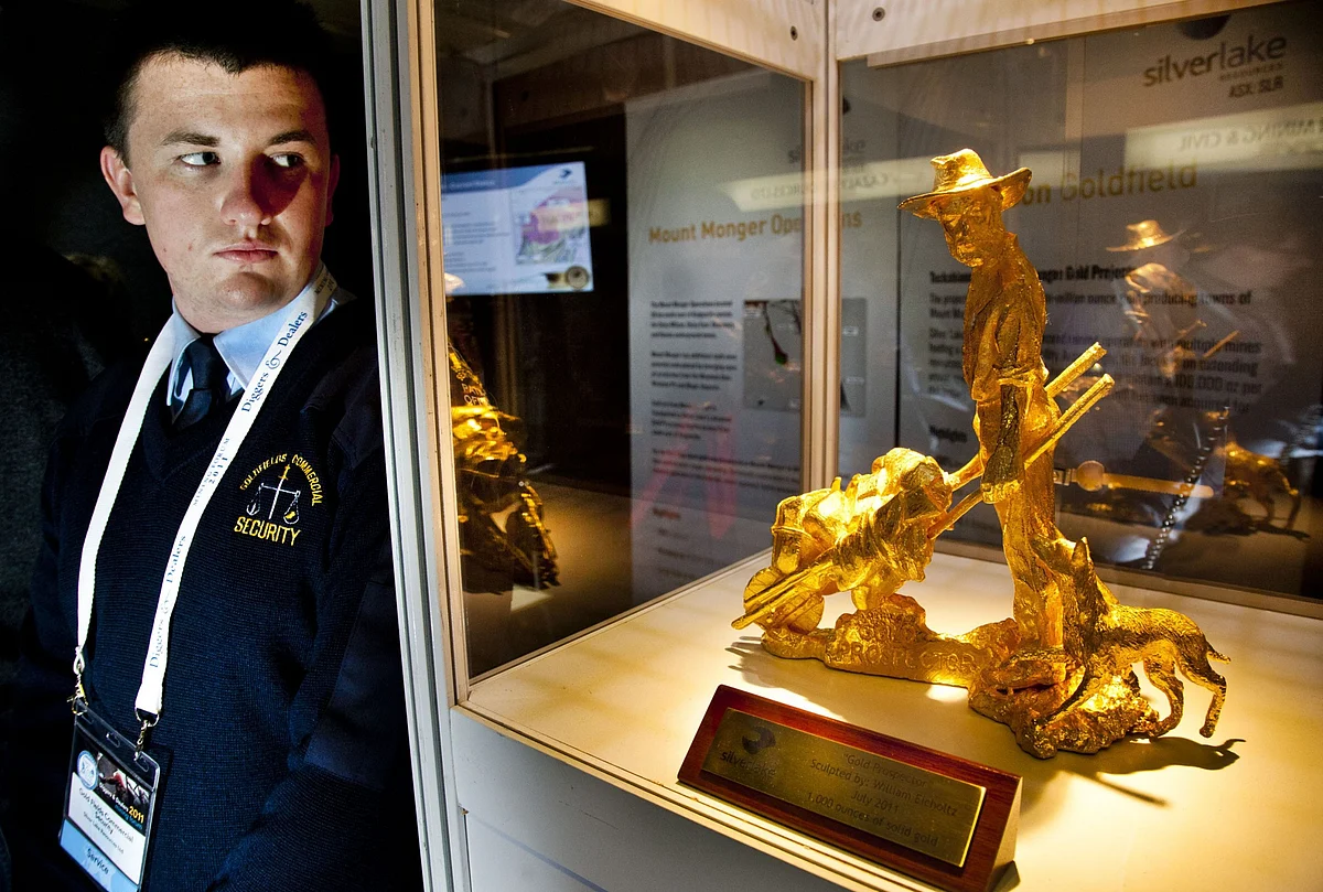 Hedge Fund Luminaries Are Lining Up Behind Gold Again