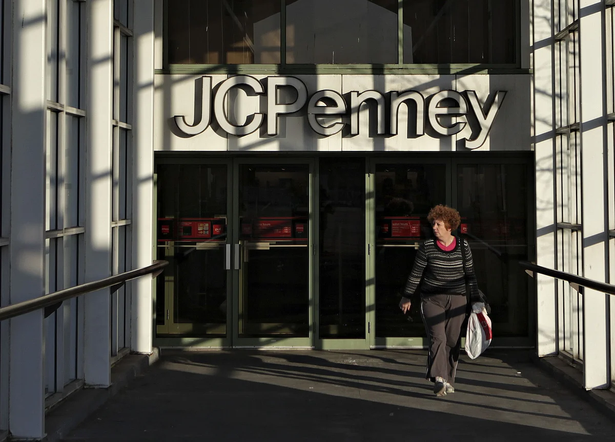 Big Bankruptcies Sweep the U.S. in Fastest Pace Since May 2009