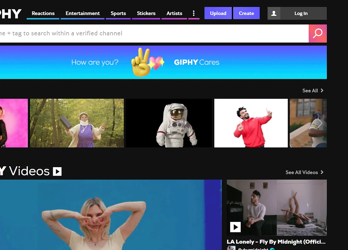 Facebook Buys Animated Image Library Giphy for $400 Million