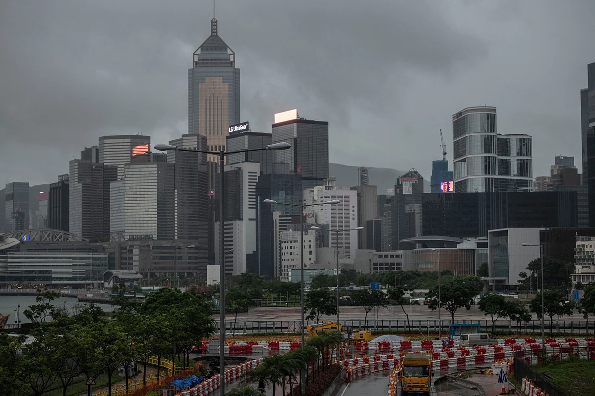 U.S. to Sell Hong Kong Consulate Housing Amid Rising Tensions