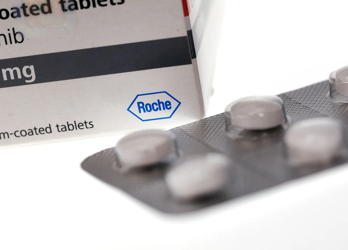 Roche Partners With Gilead in Covid Trial of Drug Combination