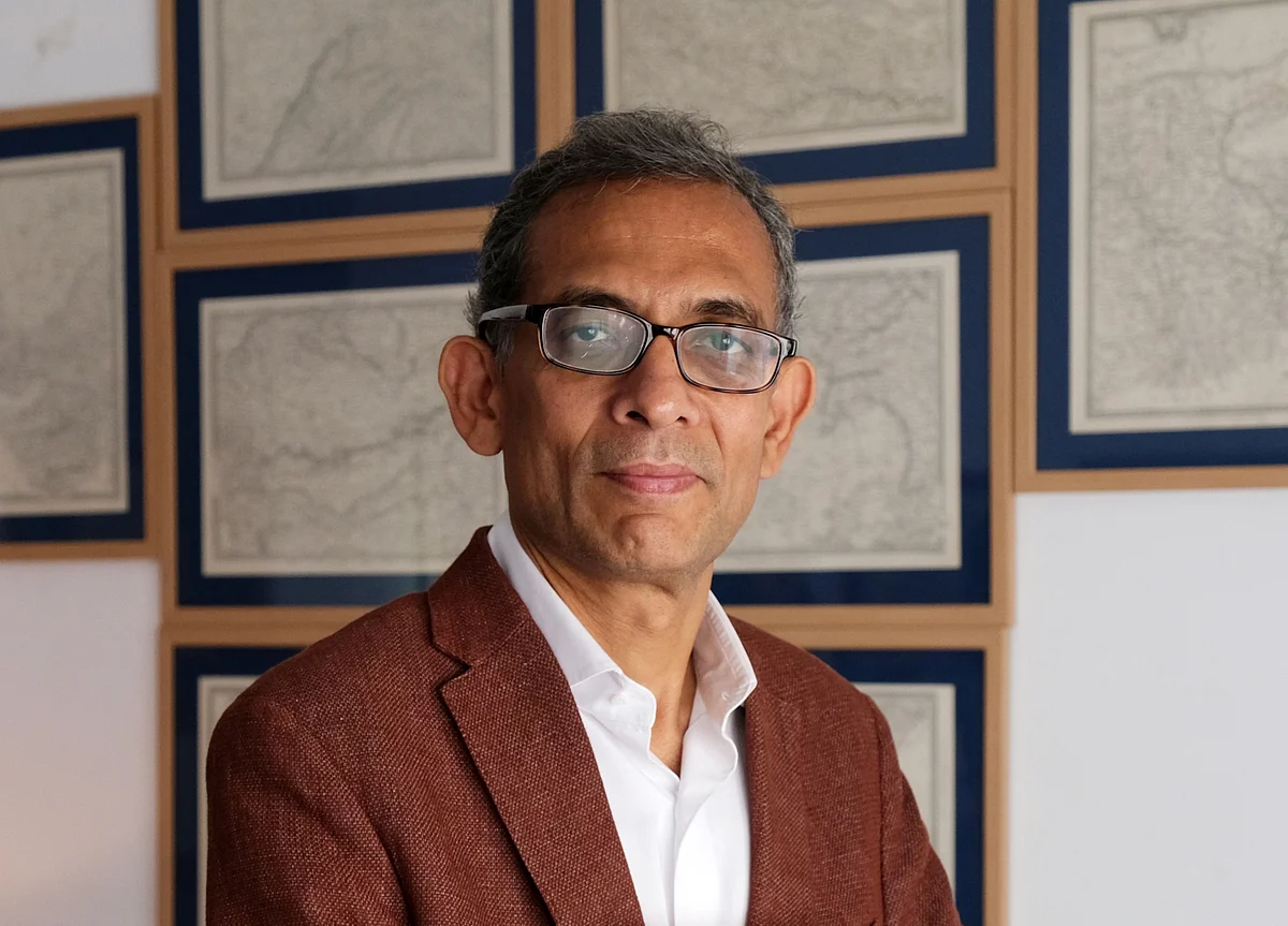 India Should Roll Out Larger Stimulus Package To Revive Demand: Abhijit Banerjee Tells Rahul Gandhi