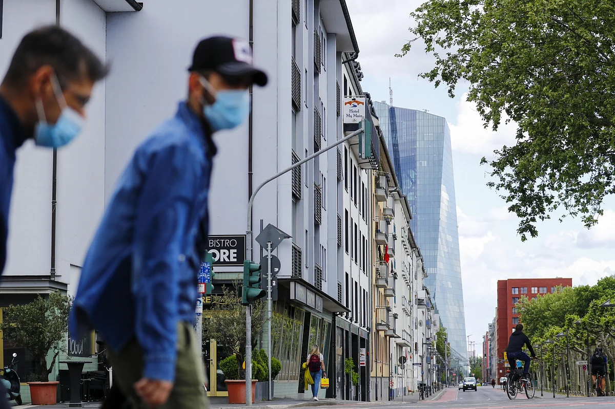 Germany’s New Coronavirus Cases Fall for First Time in Four Days