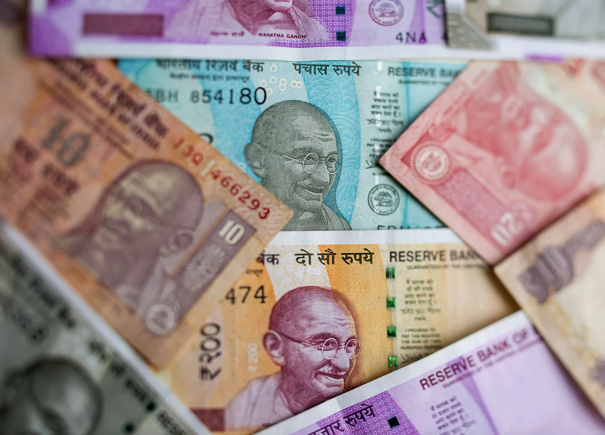 Stellar Bond Auction Sends India Yields to Lowest Since 2009