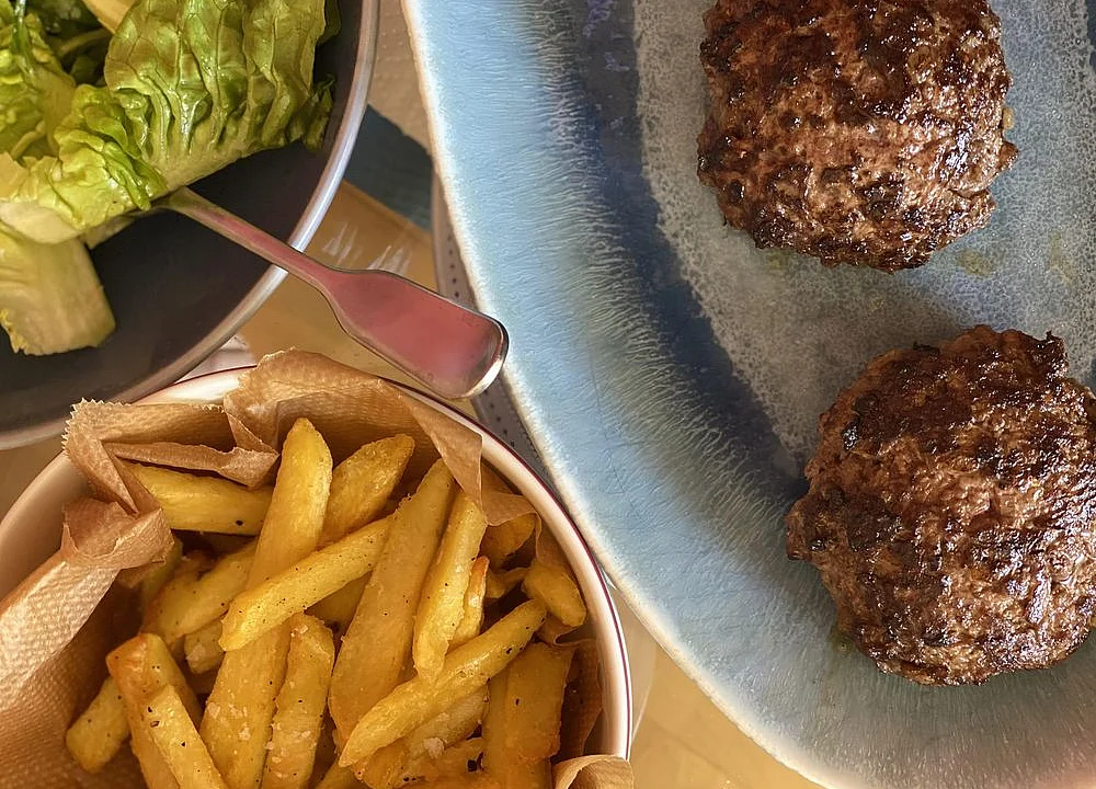 Top French Chef’s Recipe for the Perfect Steak Haché at Home