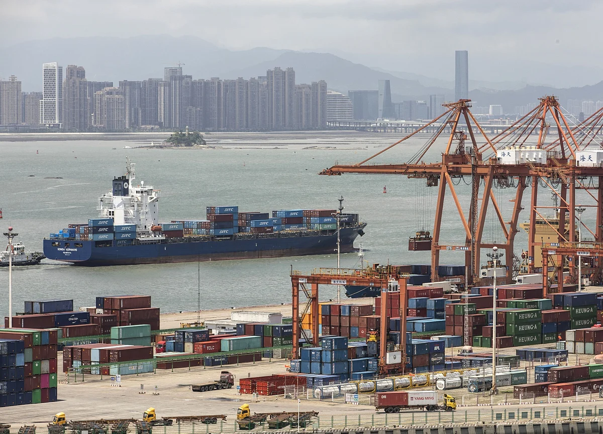 China Trade Deal Turns From Key Trump Asset to an Albatross