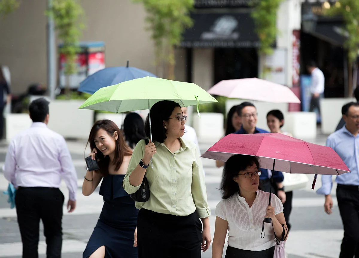 Singapore Focuses on Jobs in New S$33 Billion Virus Relief