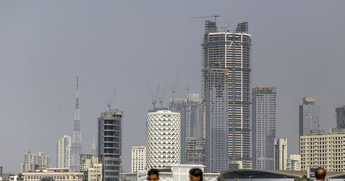 Mumbai Power Outage Live Power Supply Restored In Most Areas For Local Trains