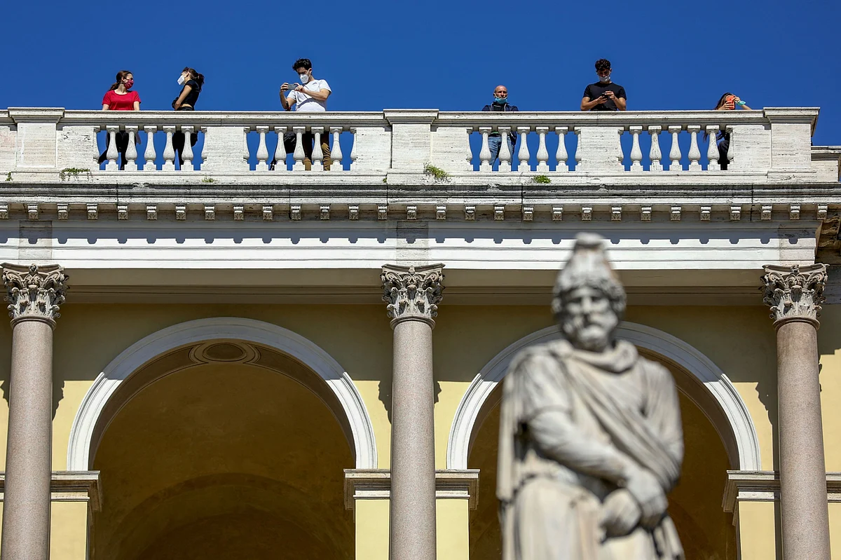 Italy’s New Stimulus May Not Be Enough for Battered Economy