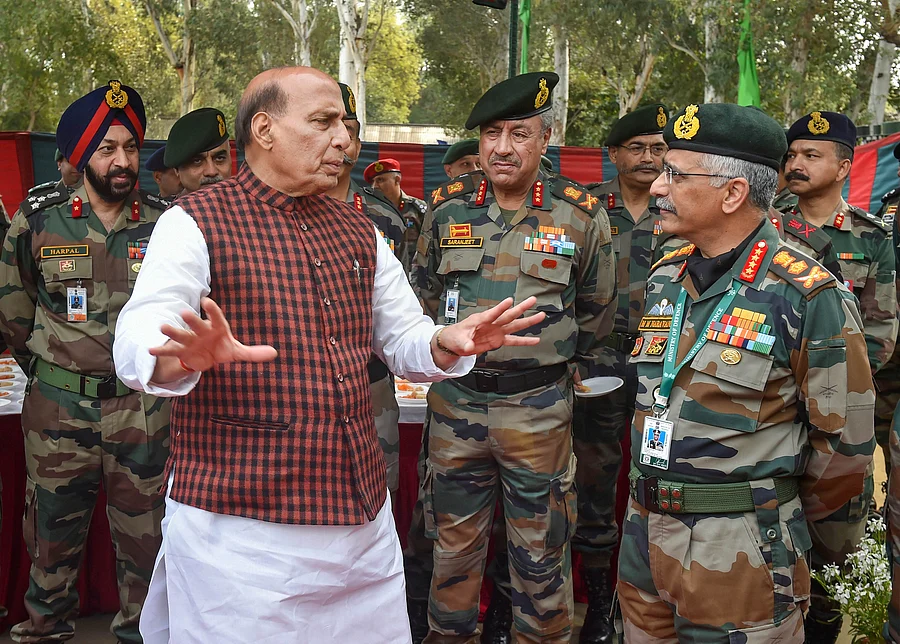 Rajnath Singh interacts with Army Chief General MM Naravane, in Delhi, on Feb. 21, 2020. (Photograph: PTI)
