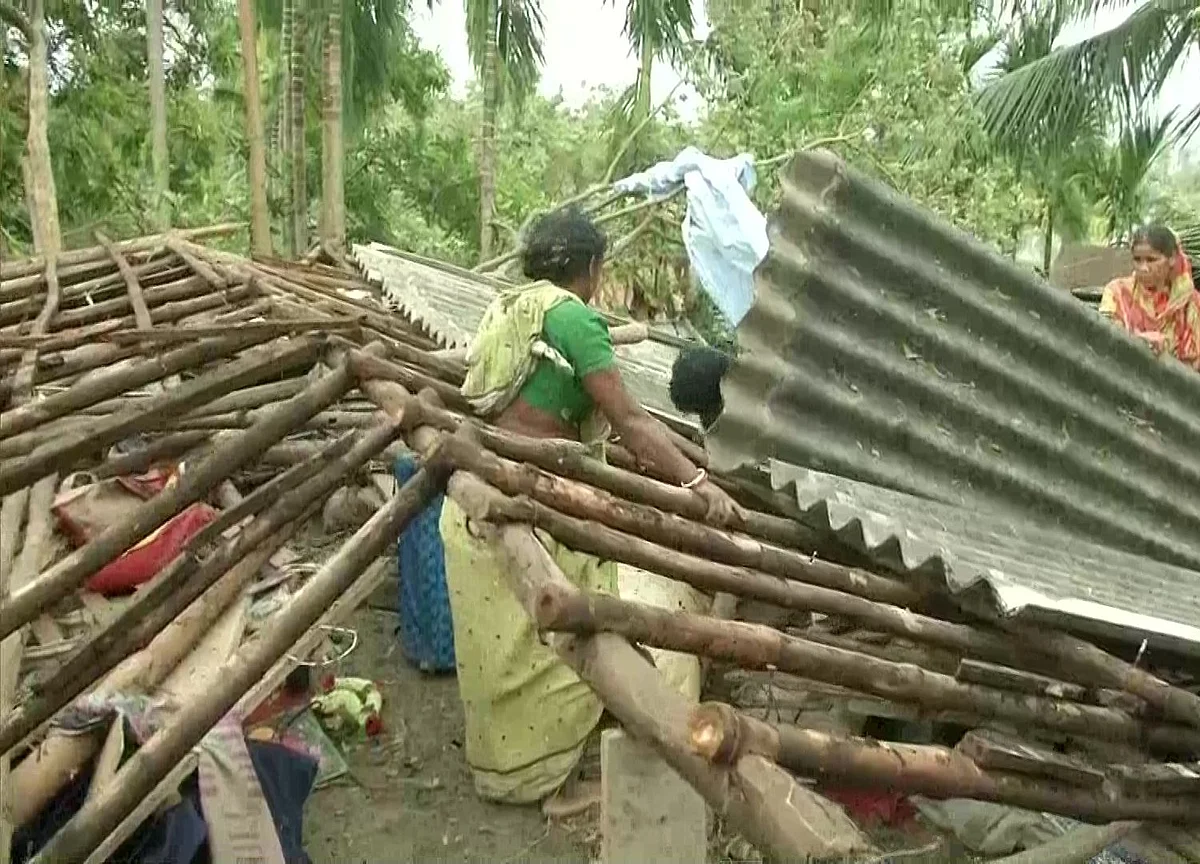 Cyclone Toll In Bengal Rises To 77, PM Modi Arrives To Take Stock