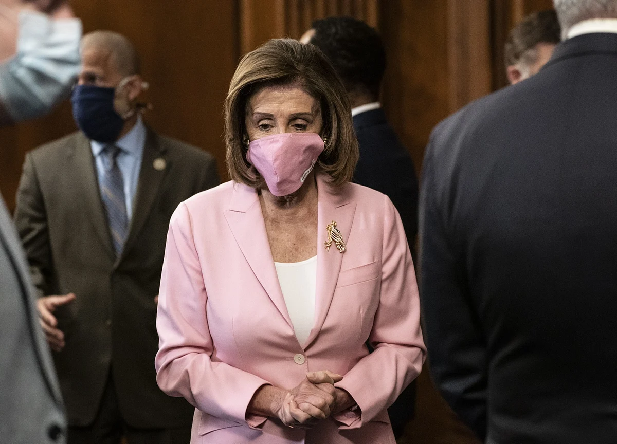 Pelosi Dismisses Trump Call on Payroll, Capital Gains Taxes