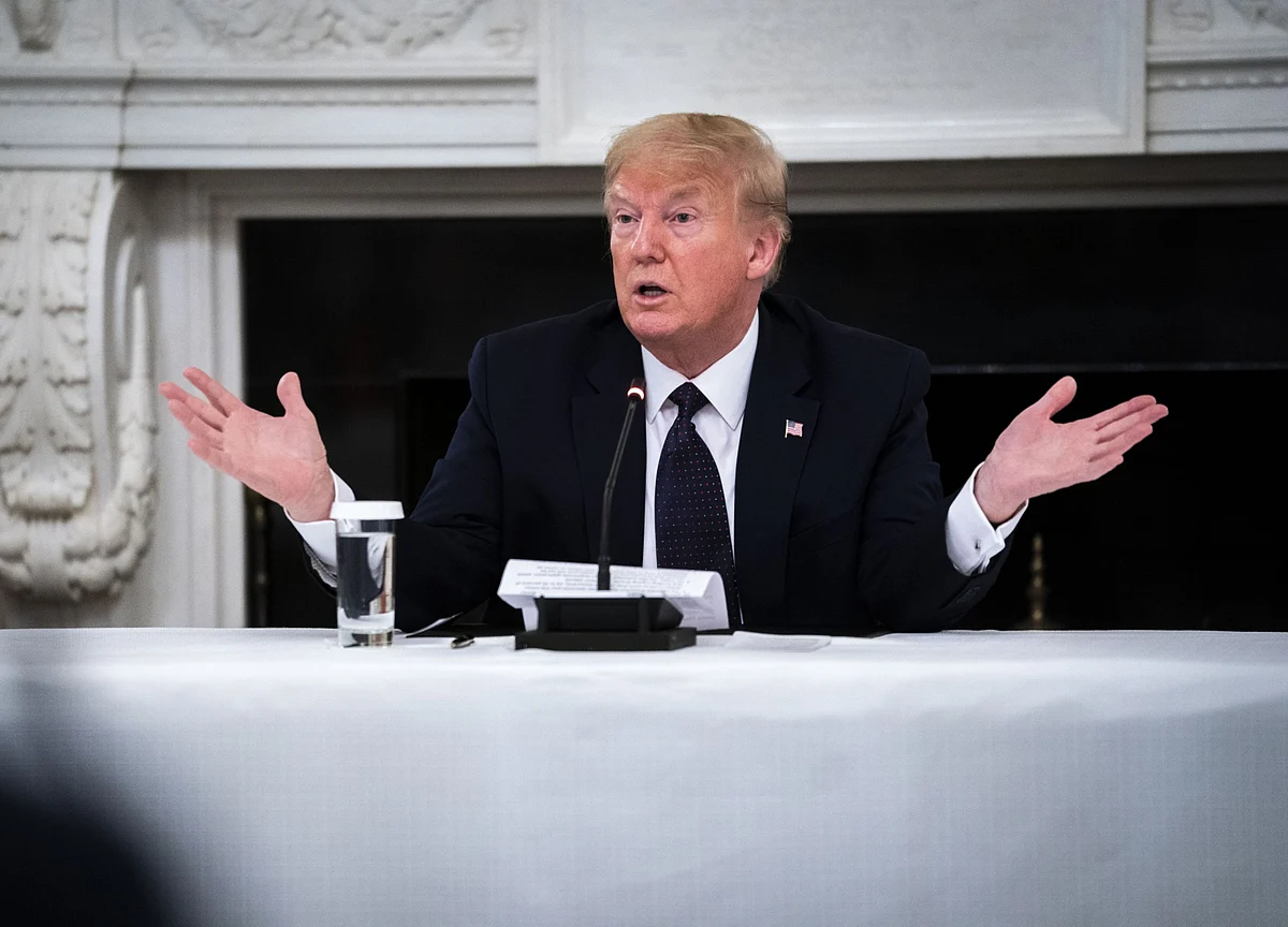 White House Rebukes China Over Trade, Military Moves in Report