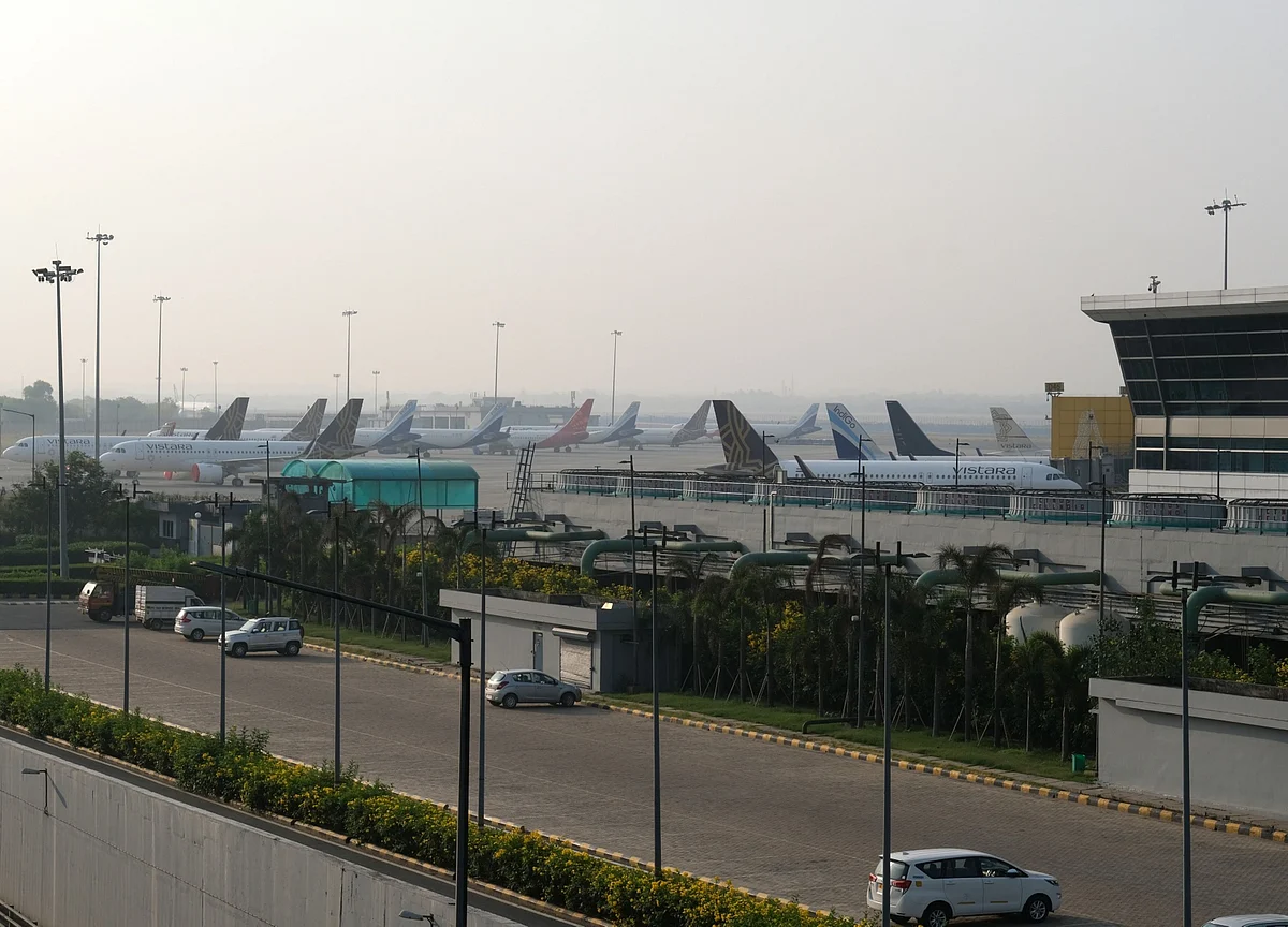 India Allows Airlines to Resume Flights Even as Infections Jump