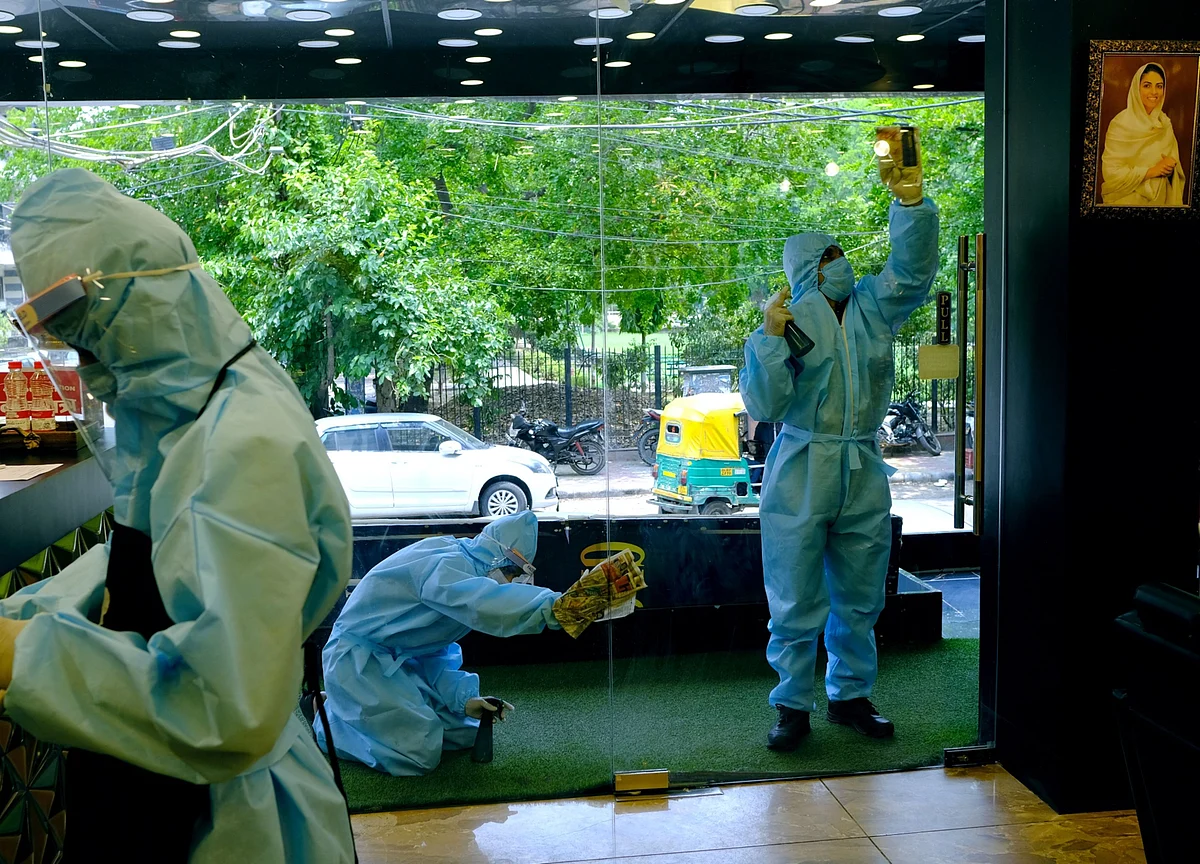 Delhi Overwhelmed by Covid-19 Cases After City Eases Lockdown