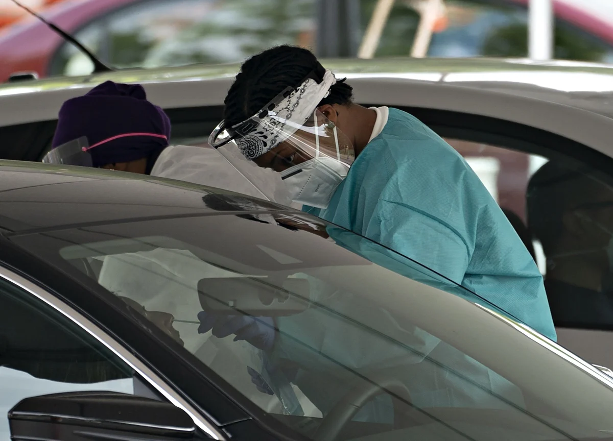 U.S. Preps for ‘Tremendous Burden’ of Flu, Covid Hit at Once