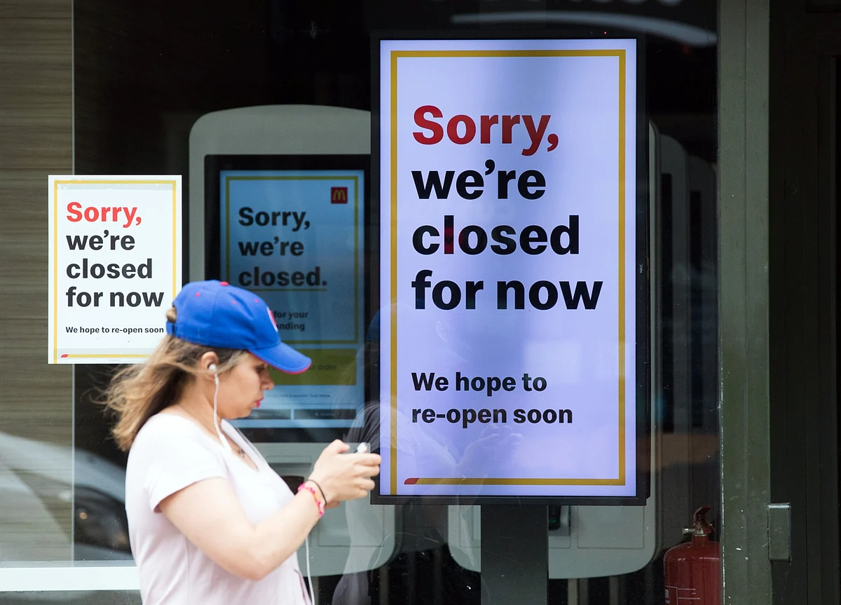 U.K. Consumers, Retailers Hit Hard by Coronavirus Lockdown