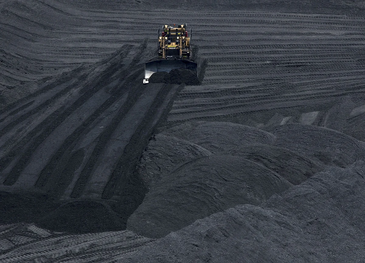 India’s Coal Import Rises 15% In December