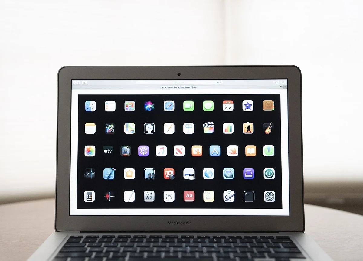Apple to Let Developers Challenge App Rules, Won’t Delay Updates