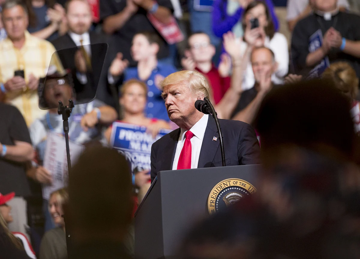 Trump Stirs New Alarm Over Russia by Dismissing Bounty Claims