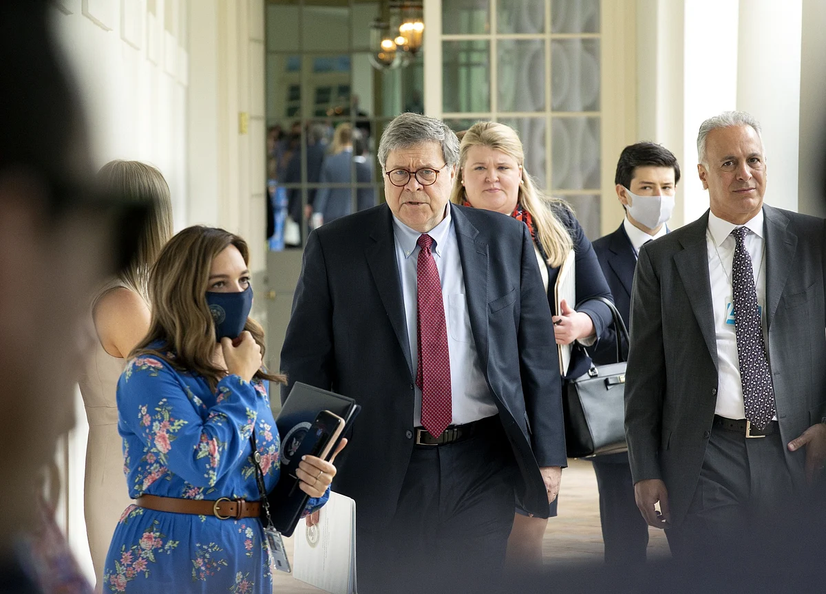 Barr Says U.S. Businesses ‘Part of Problem’ in Battling China