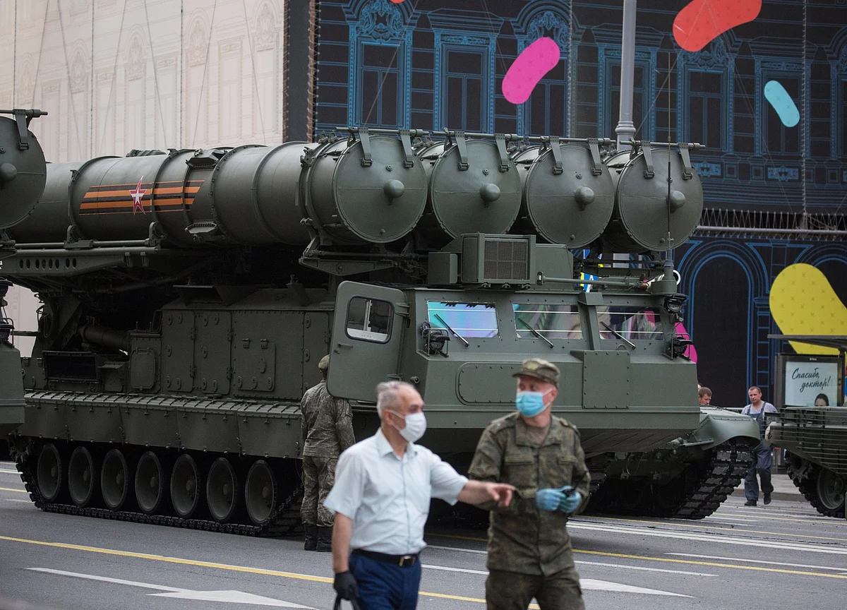India Urgently Seeks Russian Missile System After China Clash